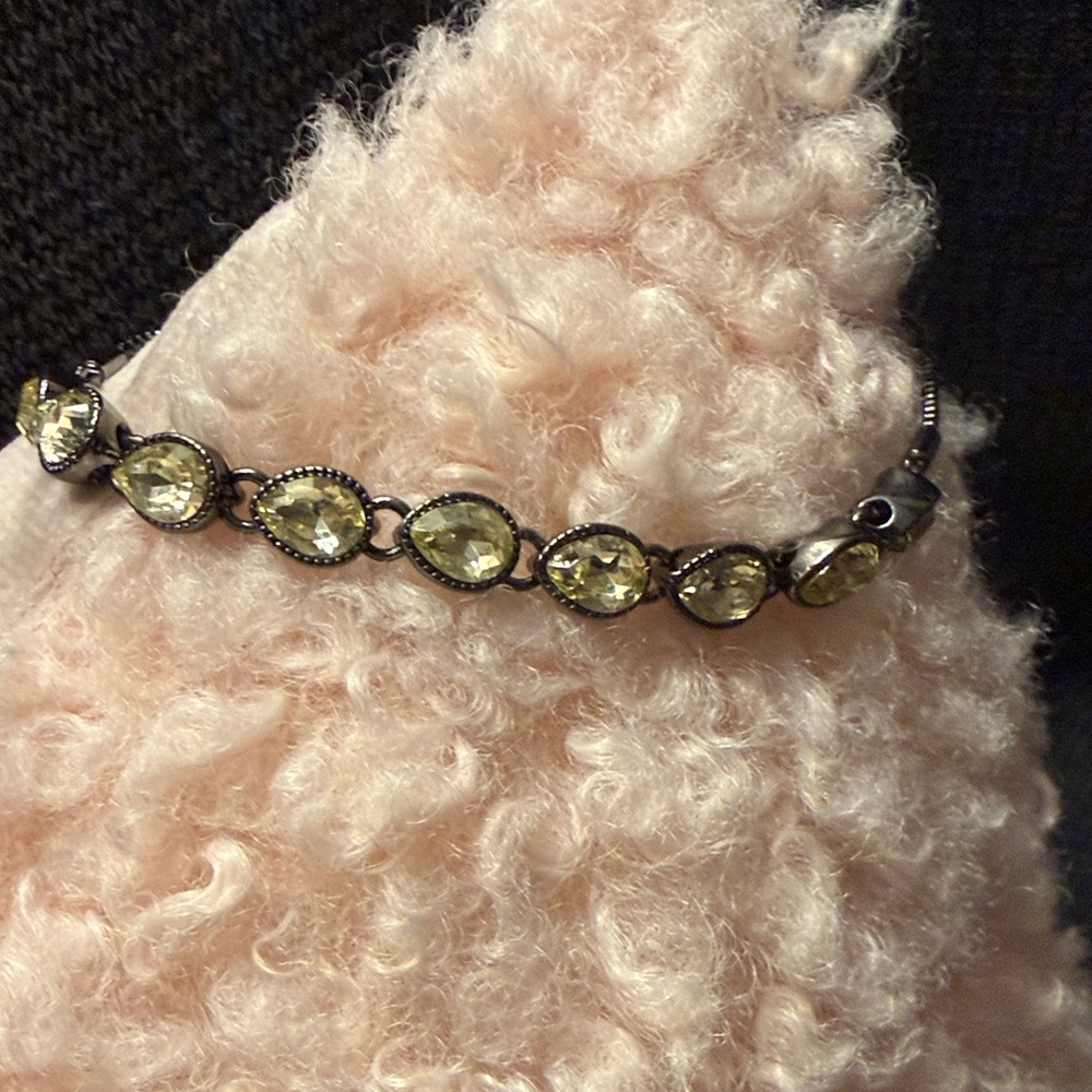 Delicate light green Teardrop Crystal Bracelet - Women's Jewelry
